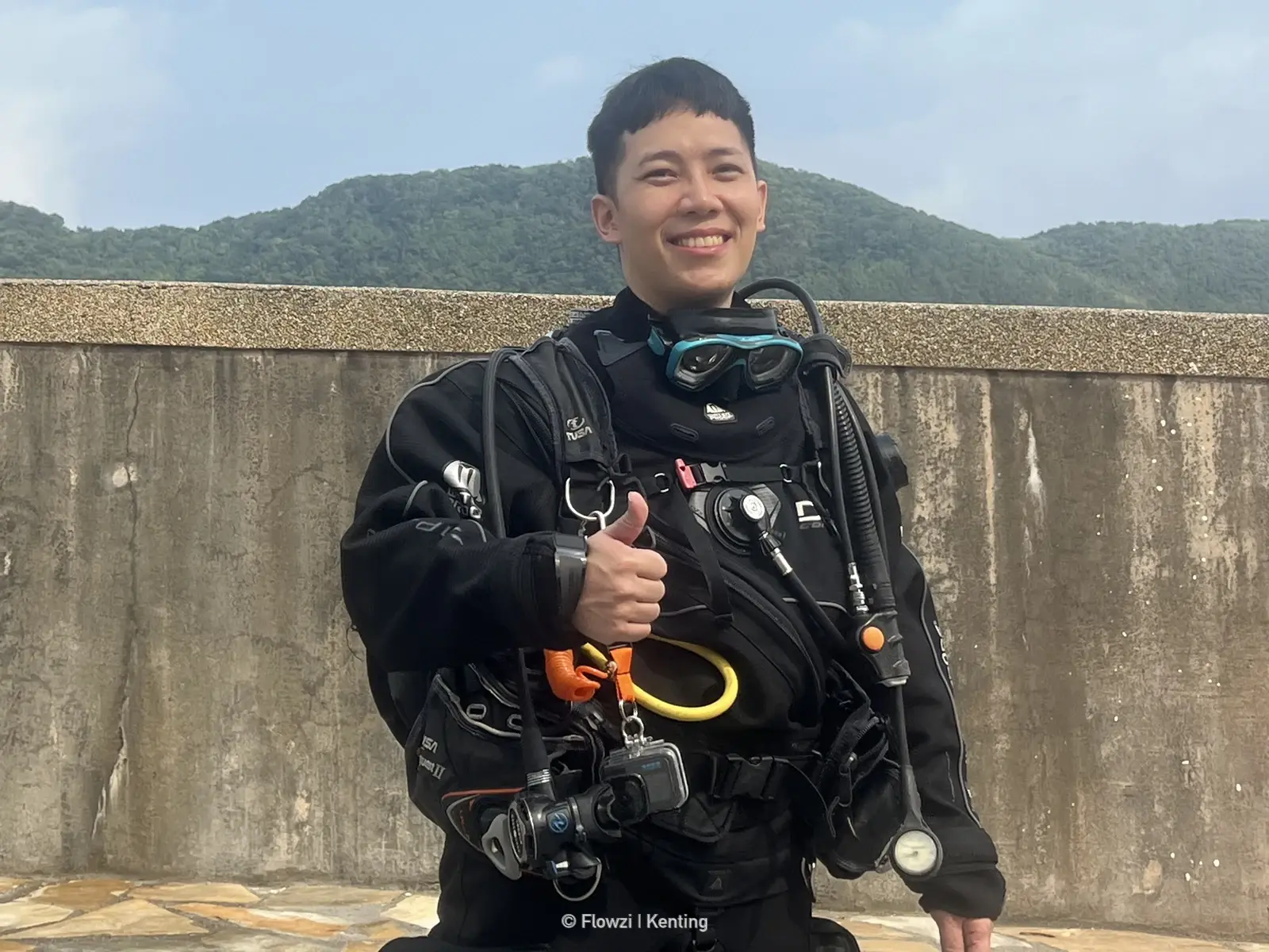 PADI乾式防寒衣潛水員專長課程教學實況